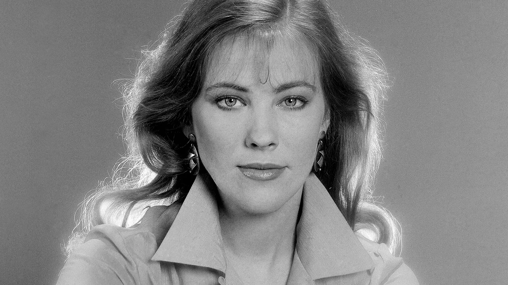 Catherine O'Hara portrait photo