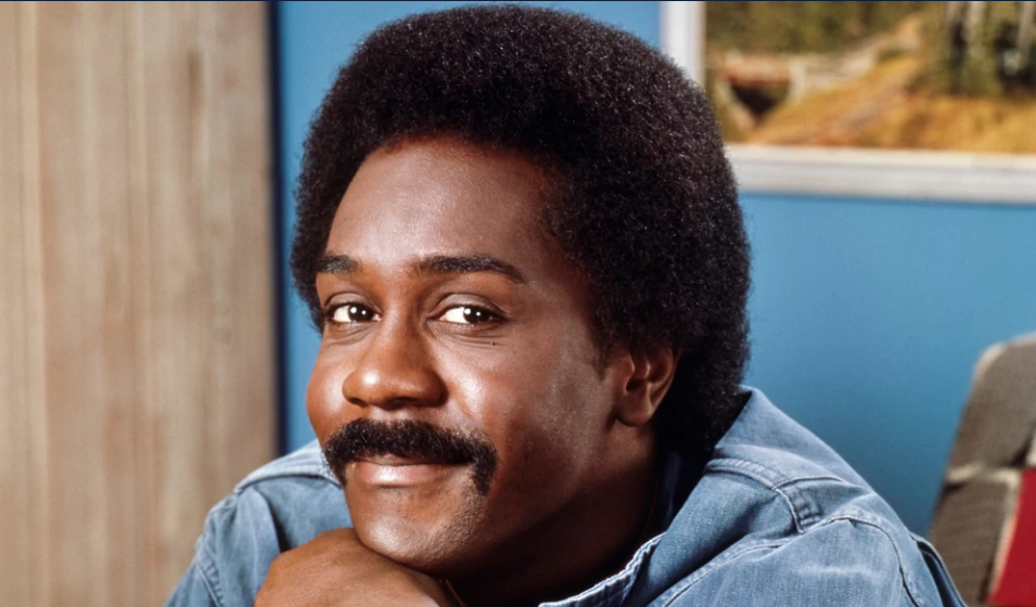 Demond Wilson in Sanford and Son
